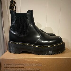 Dr. Martens 2976 Quad black in polished smooth leather - Women’s size 9